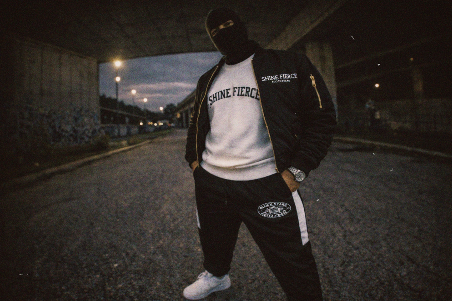 SHINE FIERCE - SF BOMBER JACKET - BLACK